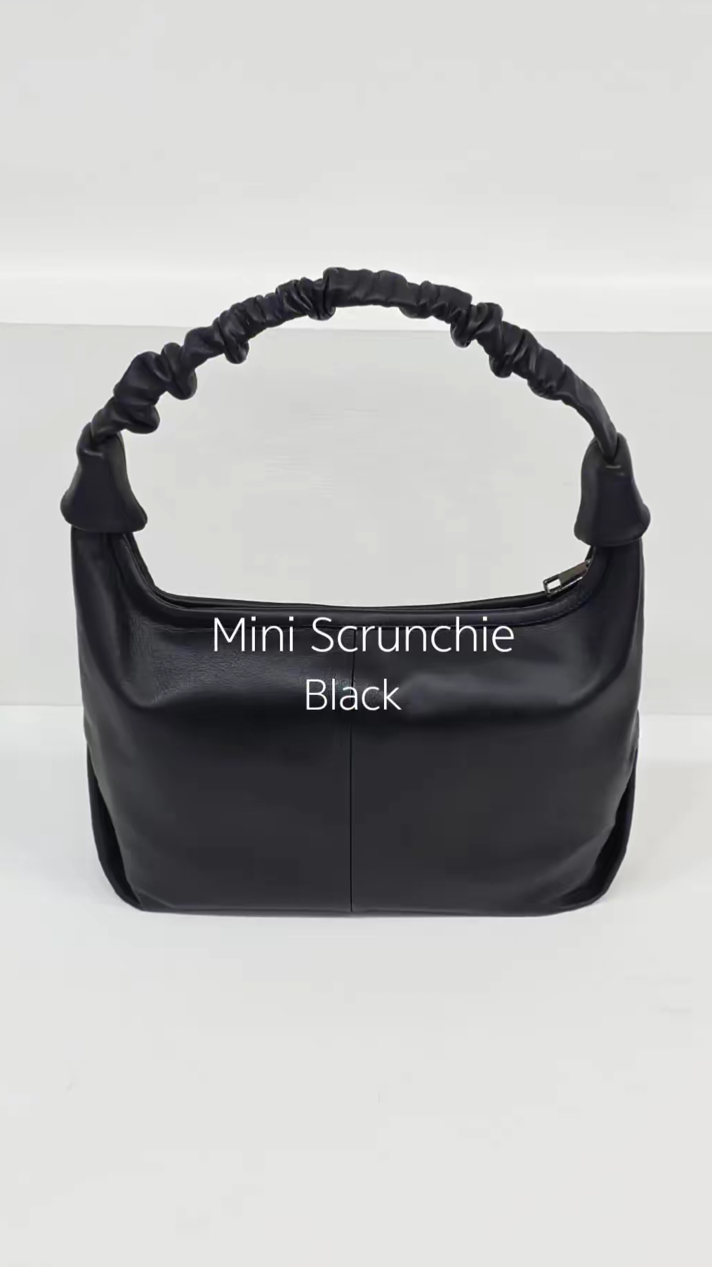 Mini Scrunchie Black