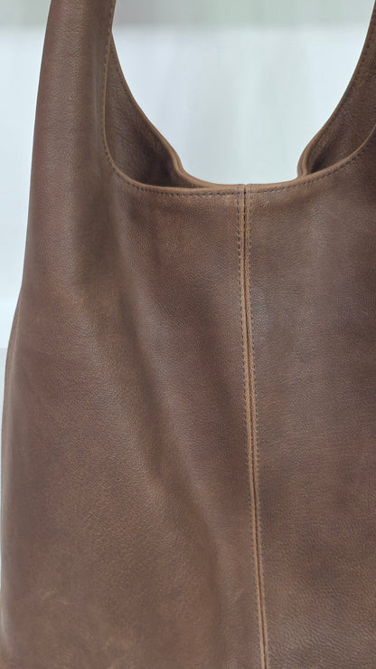 Aged VTG Brown Classic