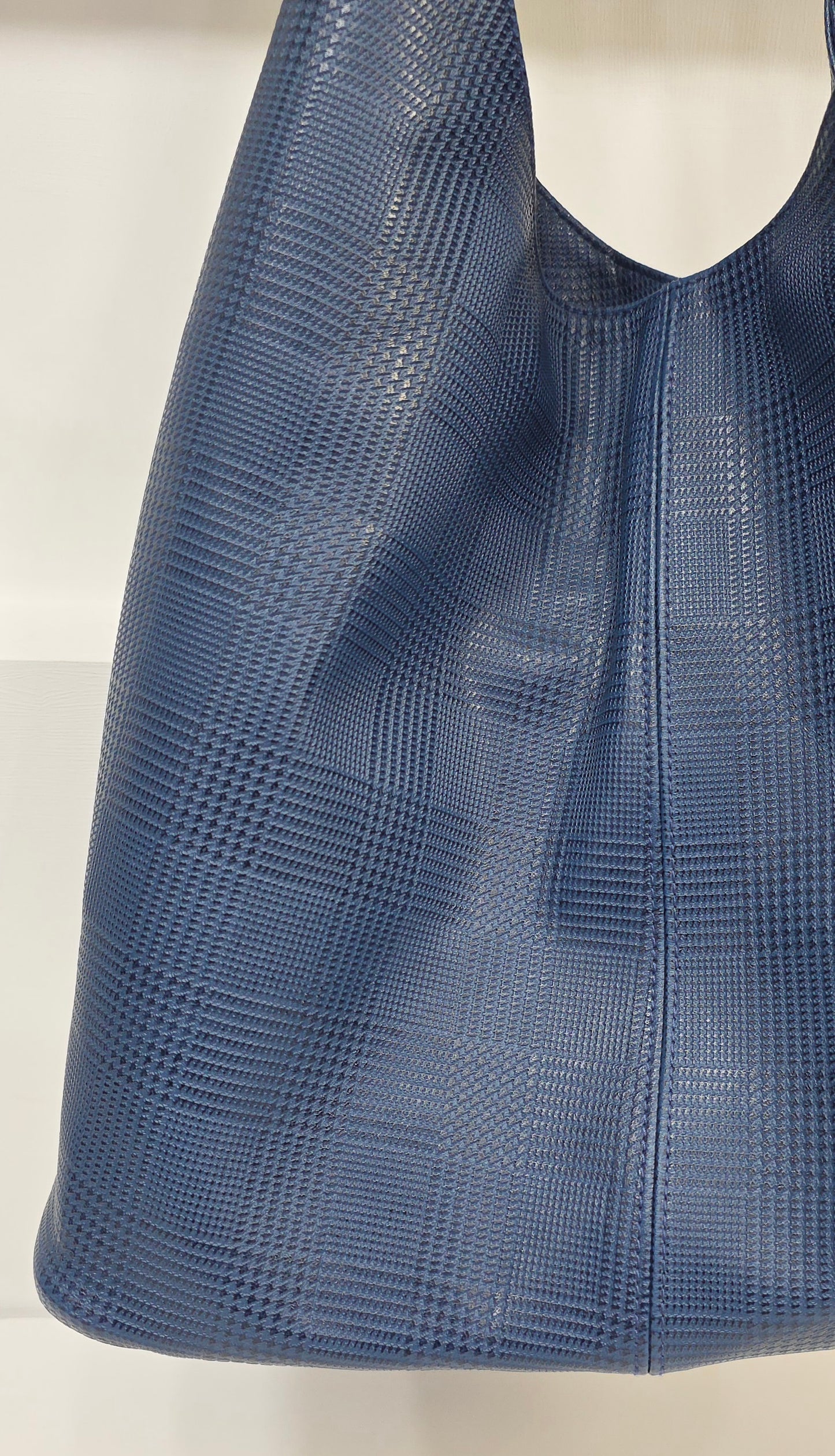 Deep Ink Check Classic