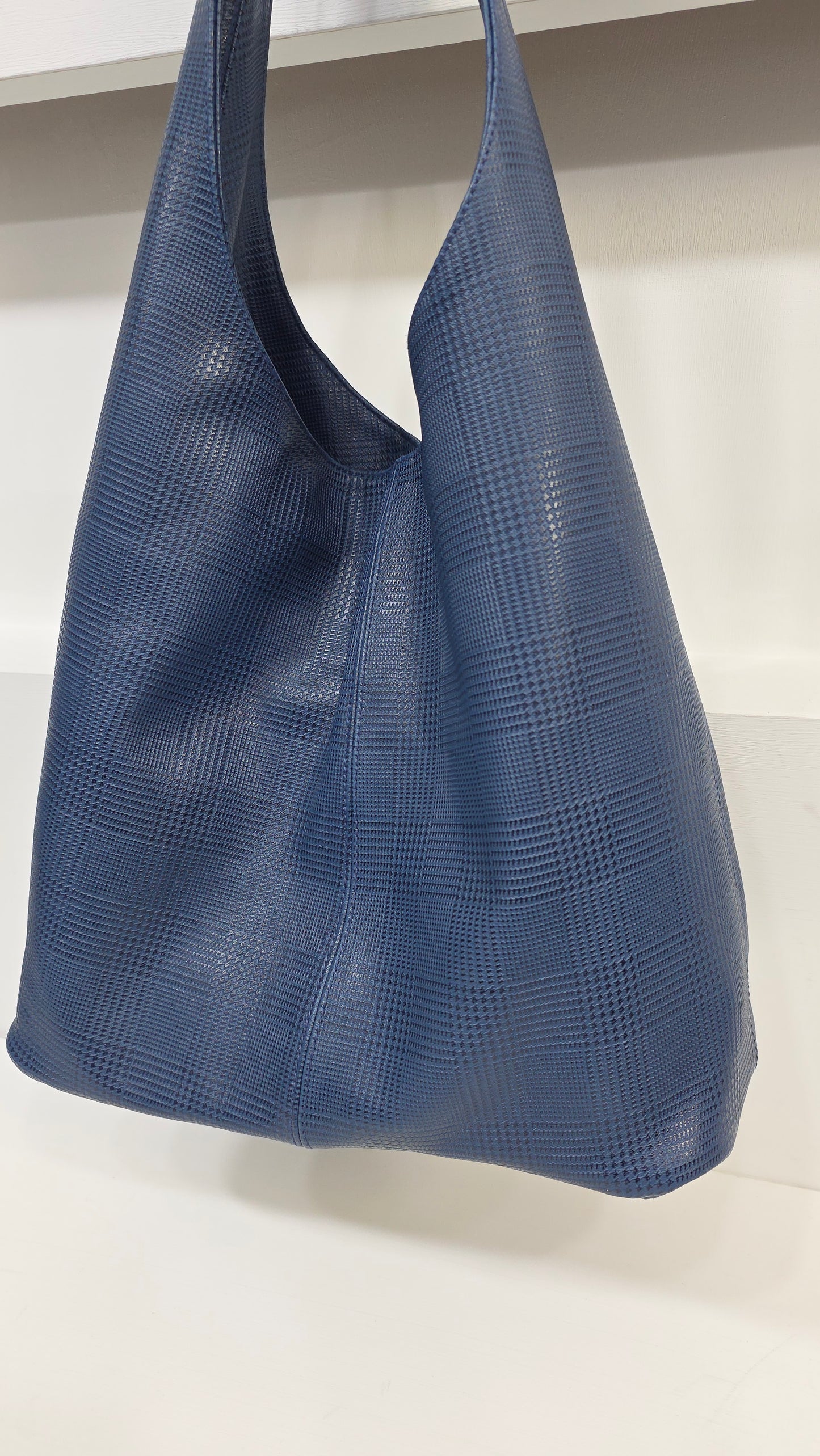 Deep Ink Check Classic