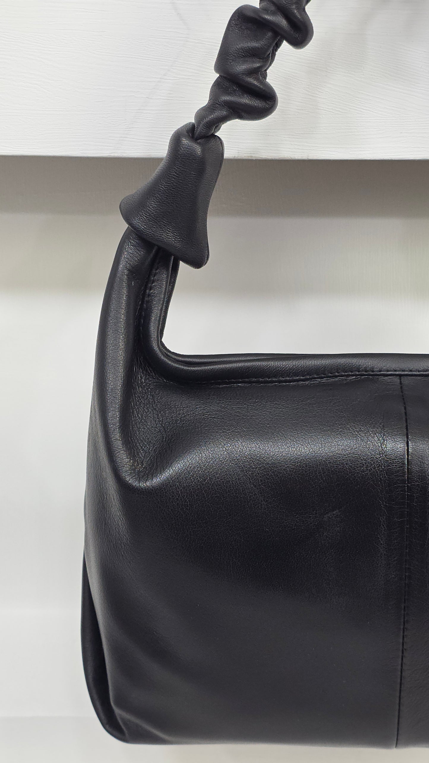 Mini Scrunchie Black