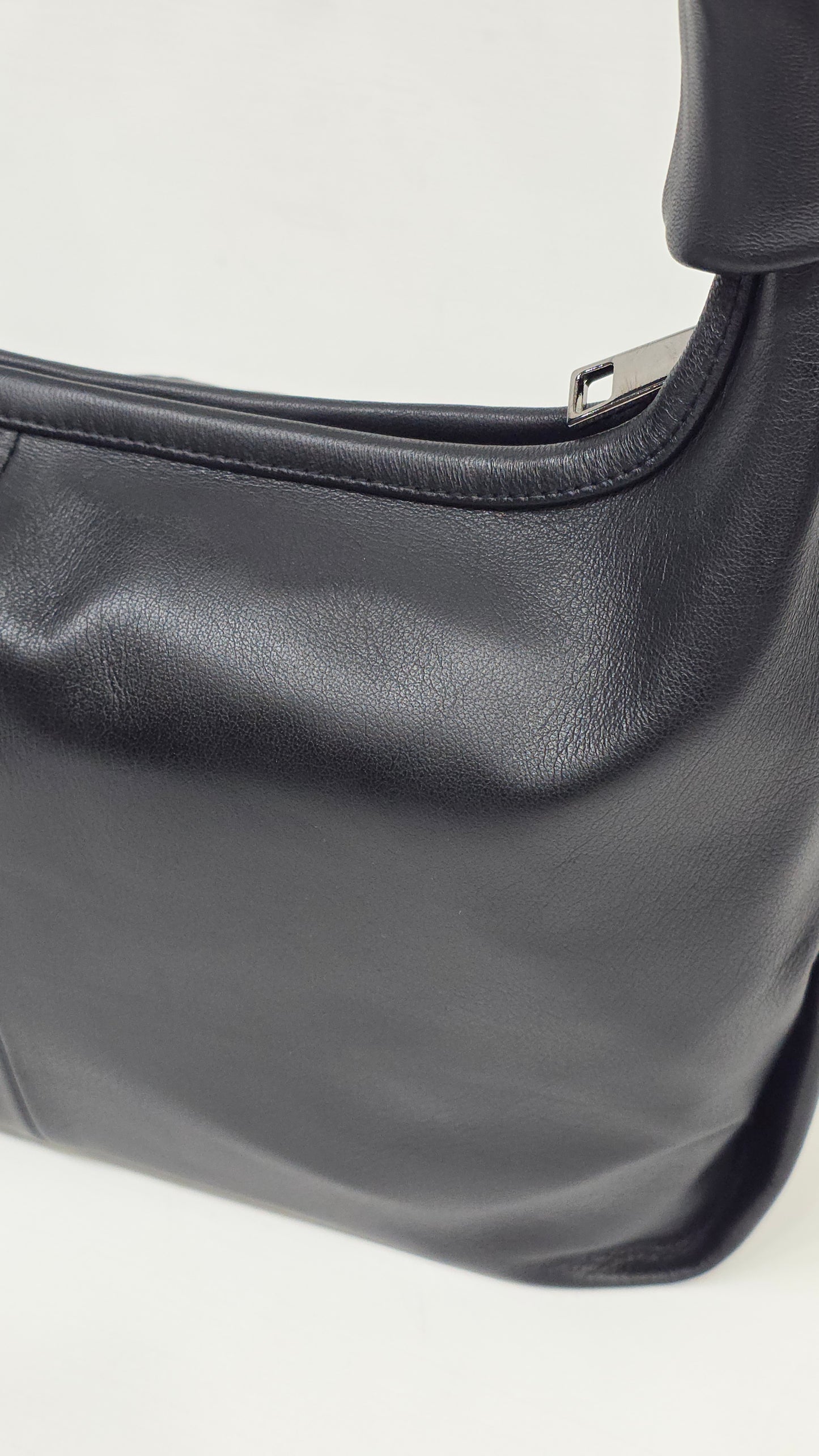 Mini Scrunchie Black