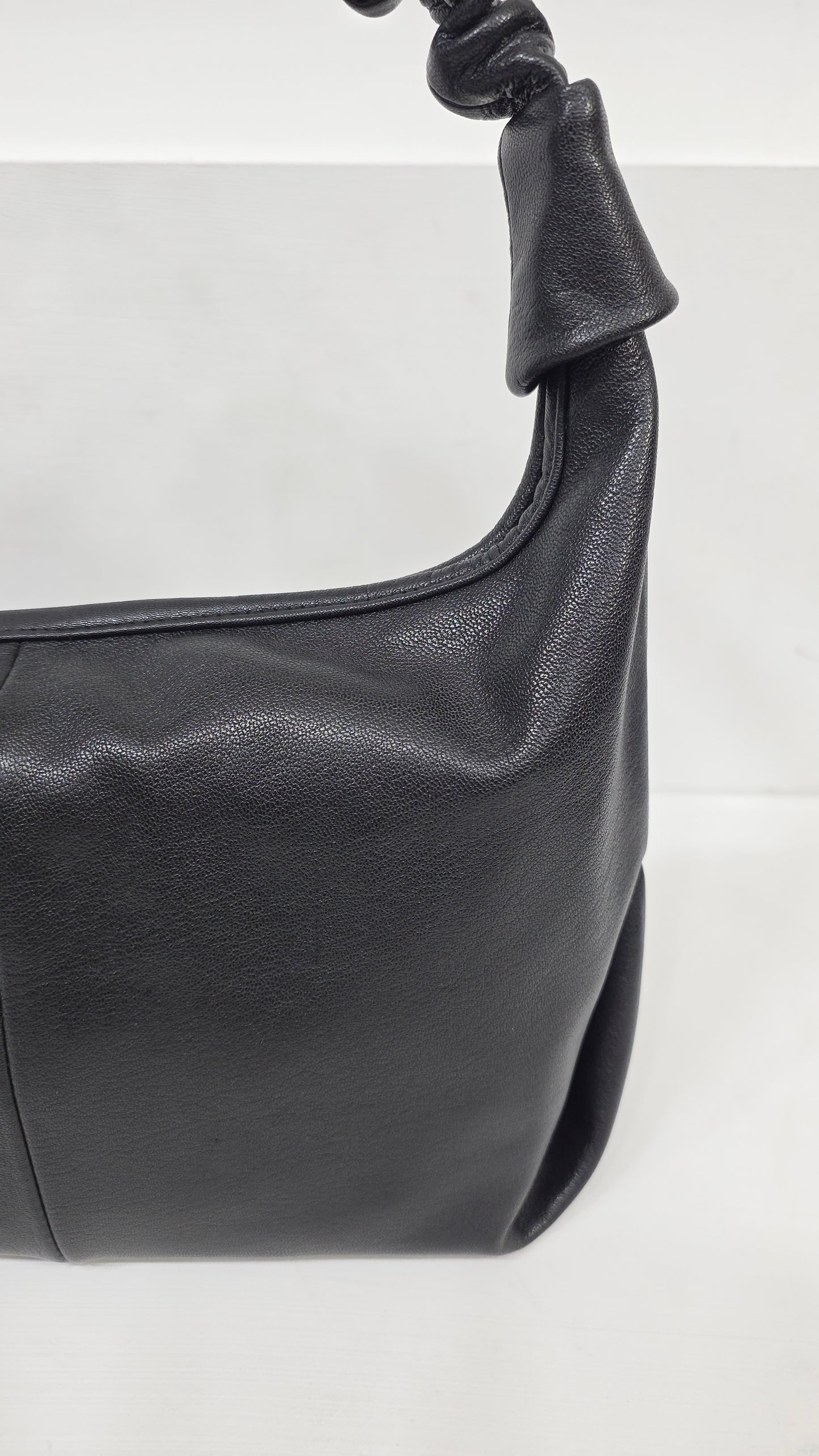 Mini Scrunchie Black