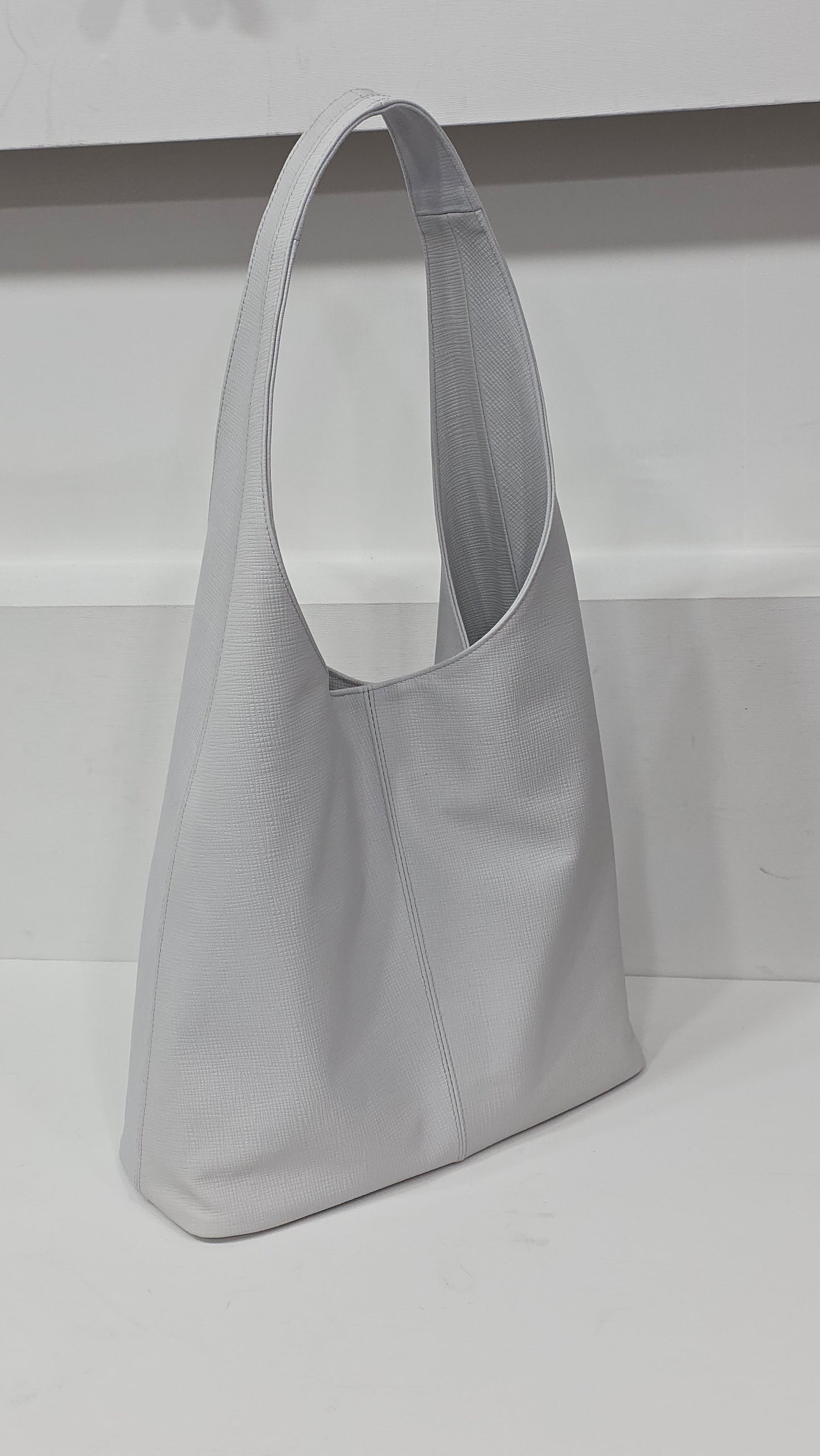 Crossgrain White Classic