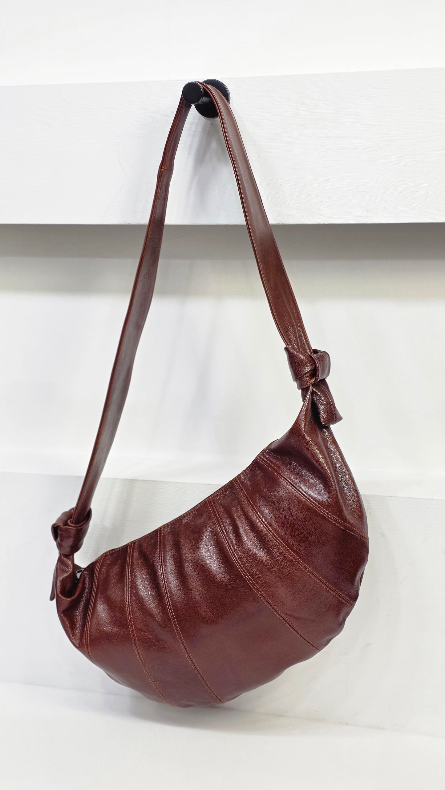 Croissant Large Aged Umber