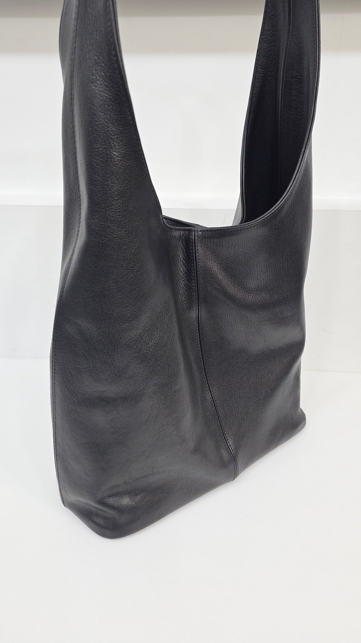 Lush Black Classic
