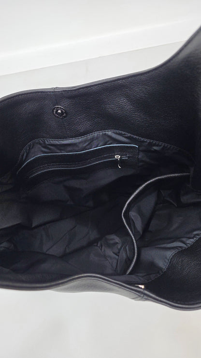 Lush Black Classic