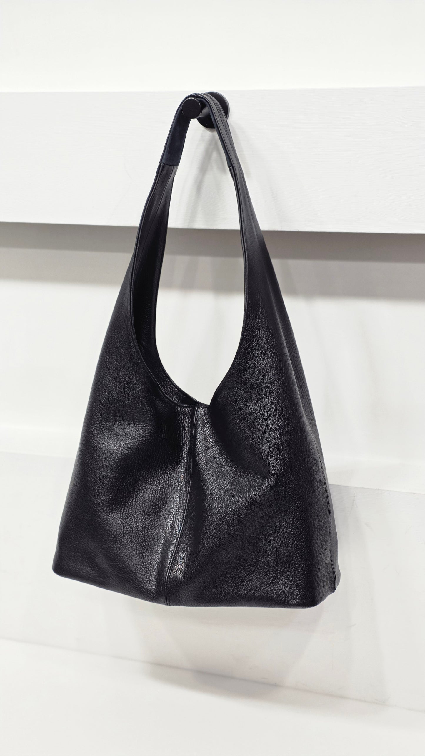Lush Black Mini