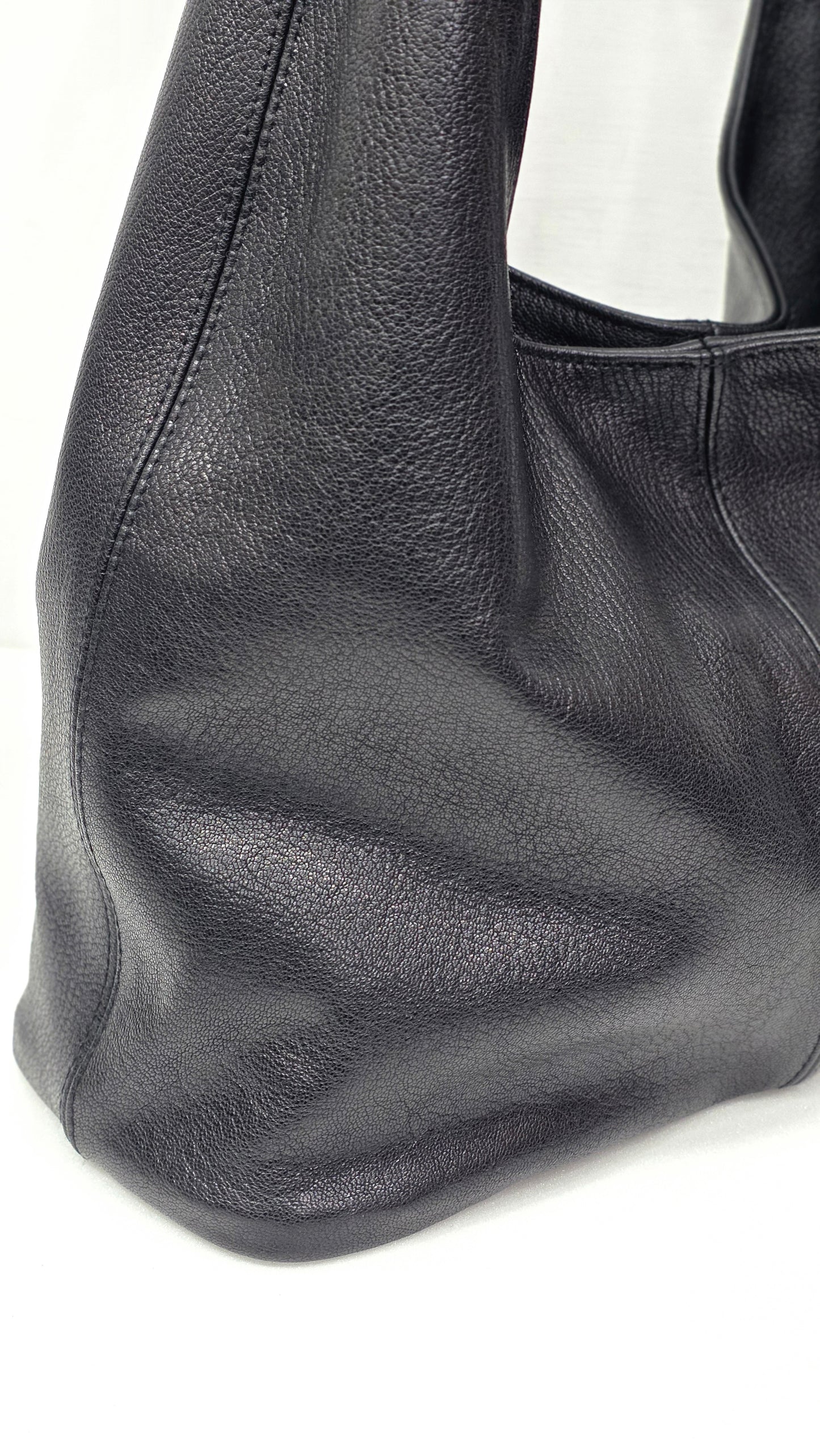Lush Black Mini