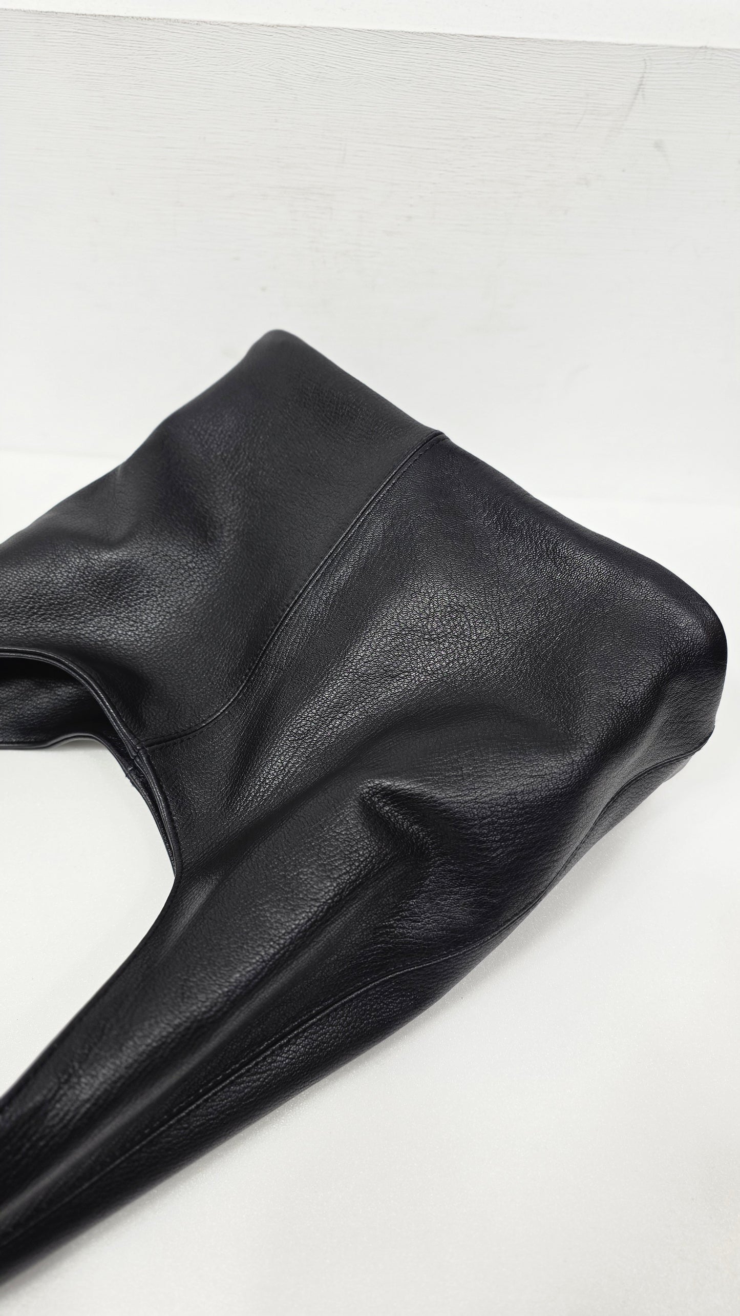 Lush Black Mini