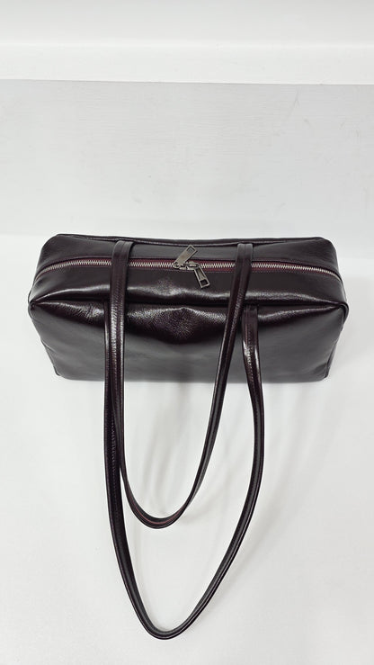 Classic Flat Boston Black Cherry