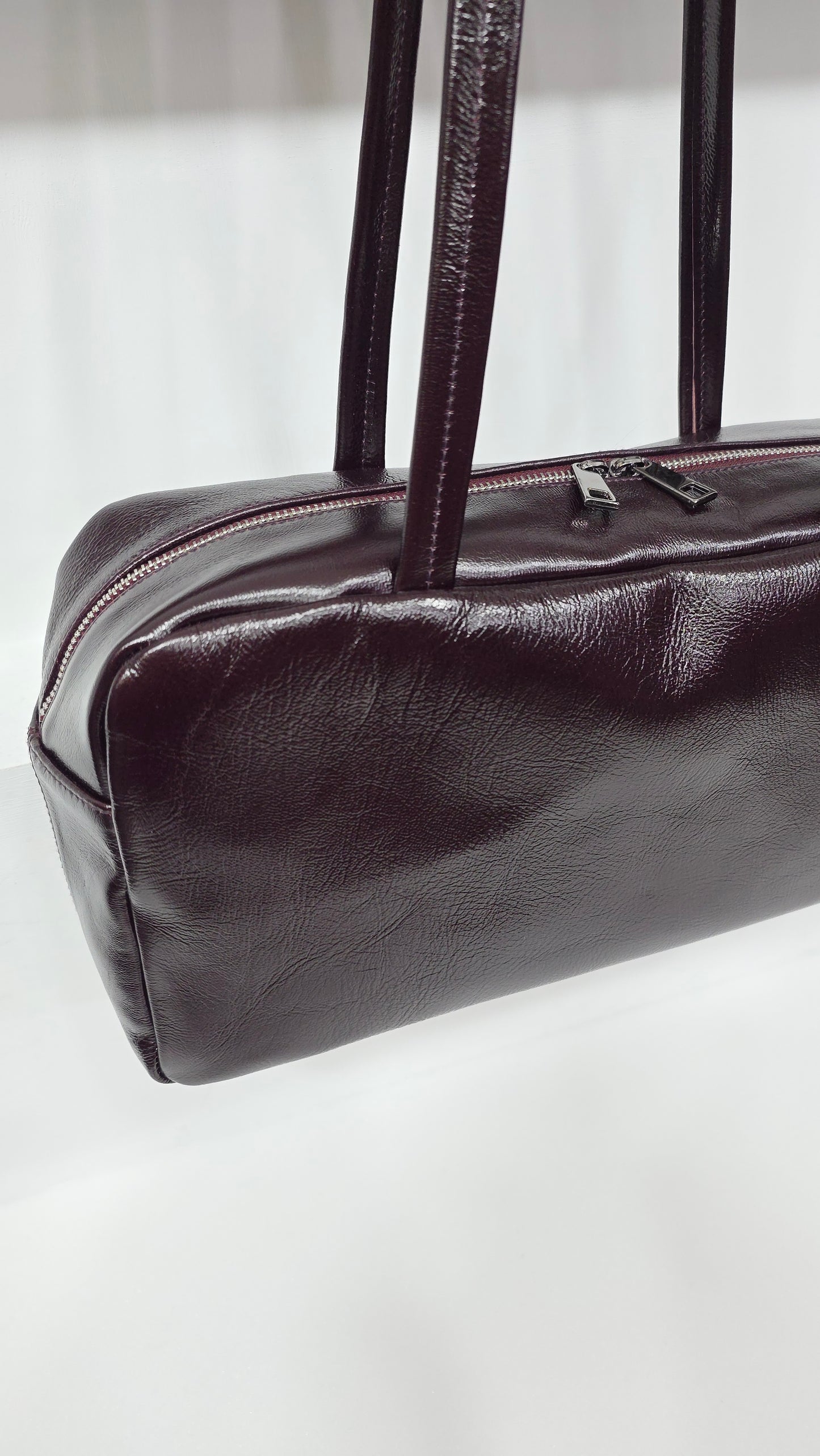 Classic Flat Boston Black Cherry
