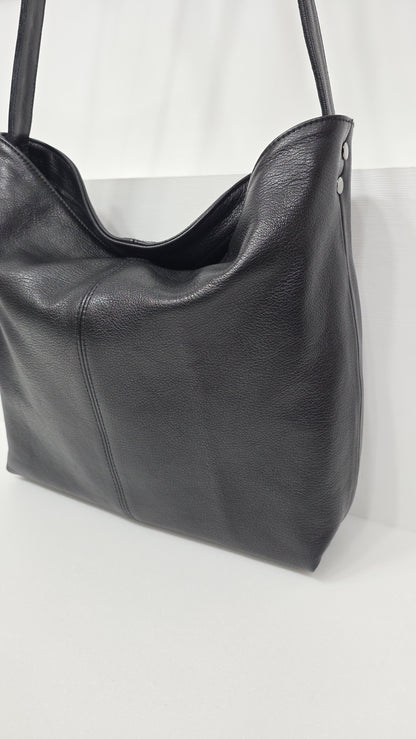 Lisa Hobo Black
