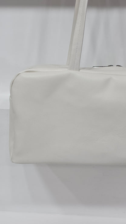 Classic Flat Boston Ivory