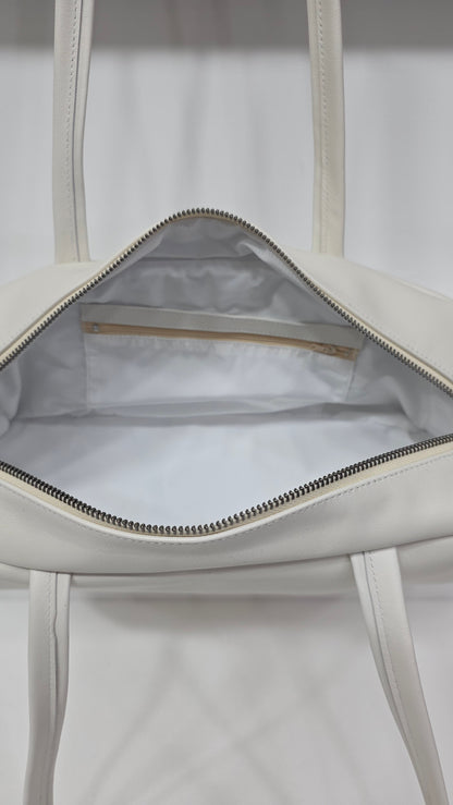 Classic Flat Boston Ivory