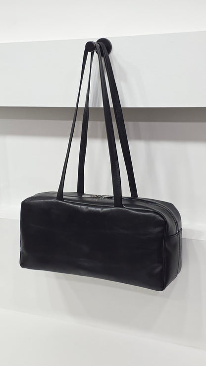 Classic Flat Boston Solid Black