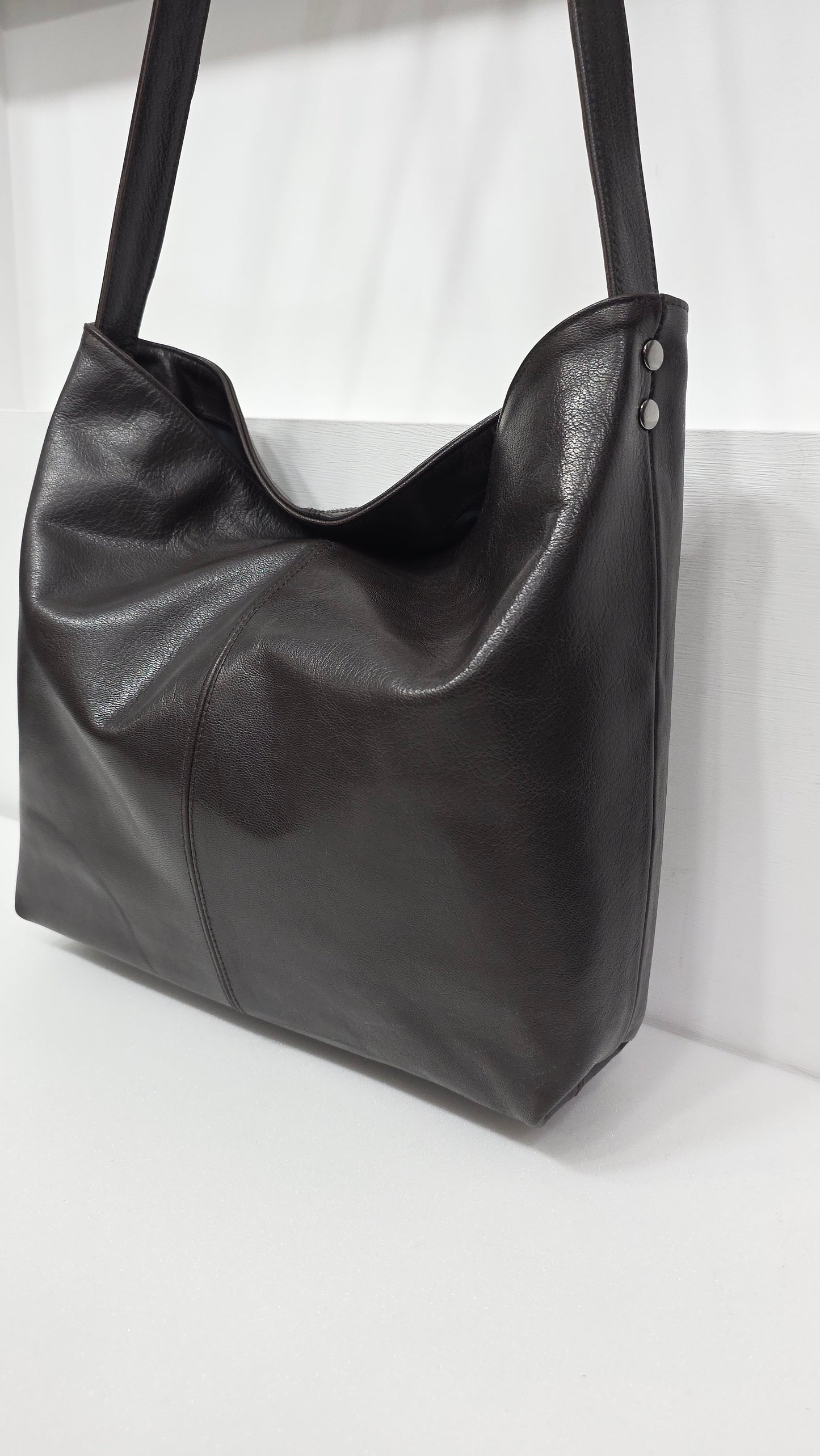 Lisa Hobo Dark Brown