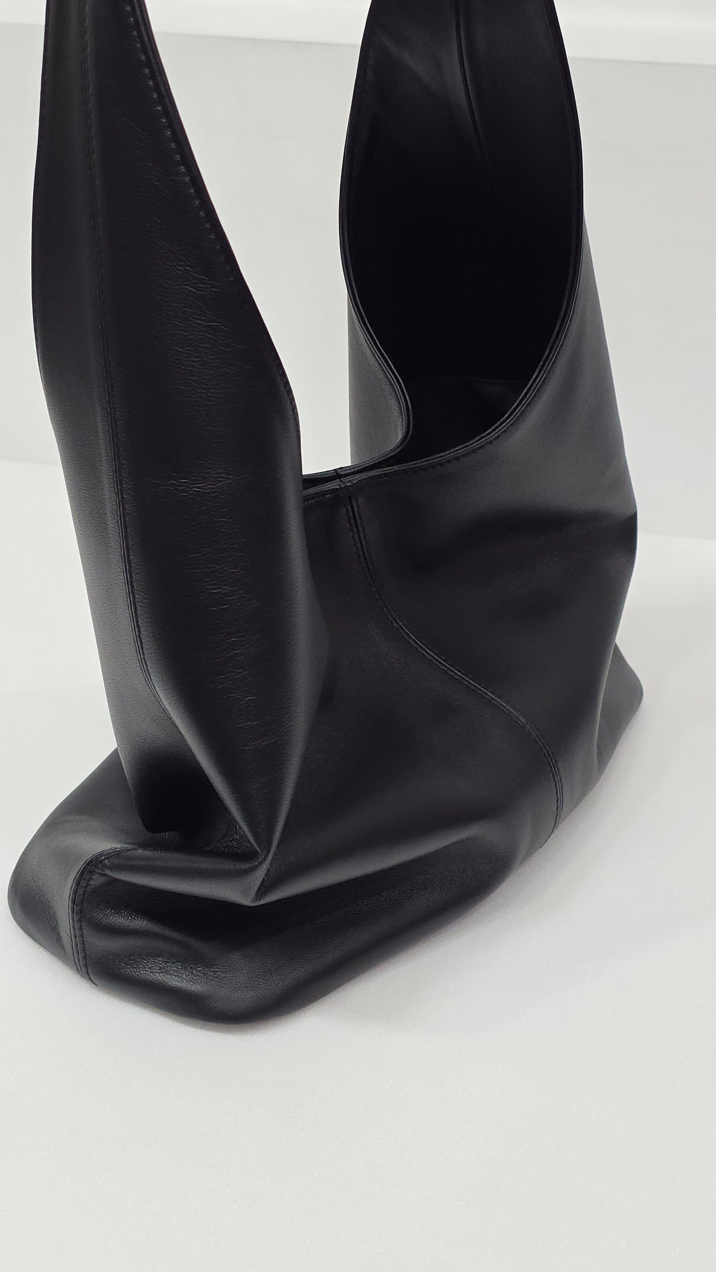 Soft Black Mini