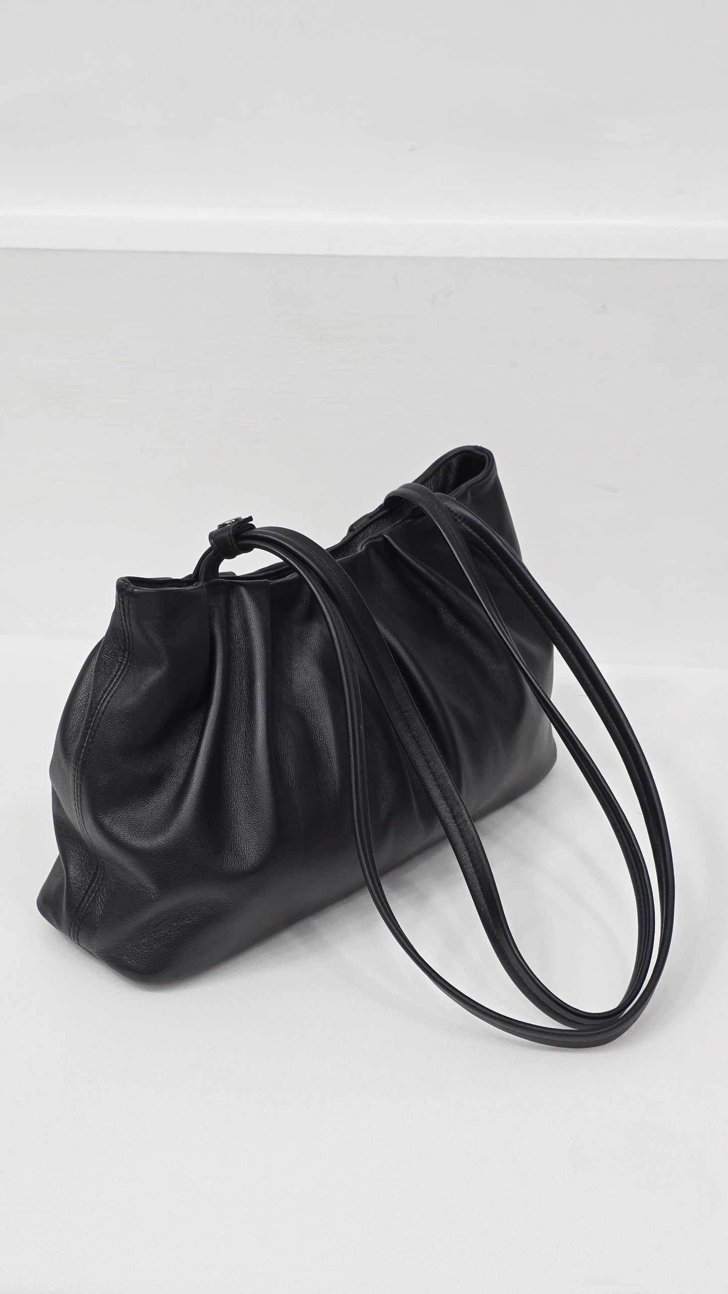 Mandu Bag Black