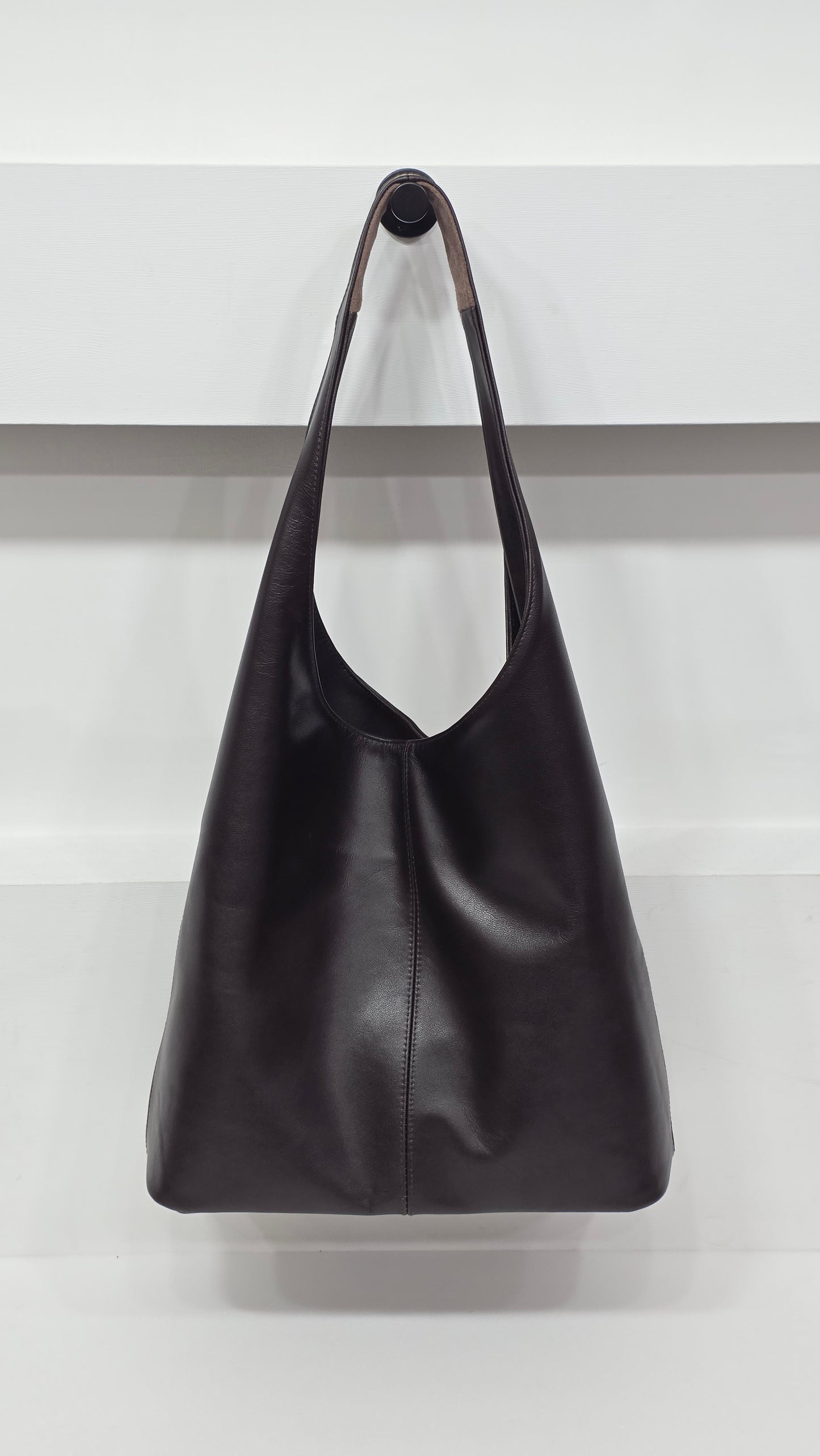 Sleek DarkBrown Classic