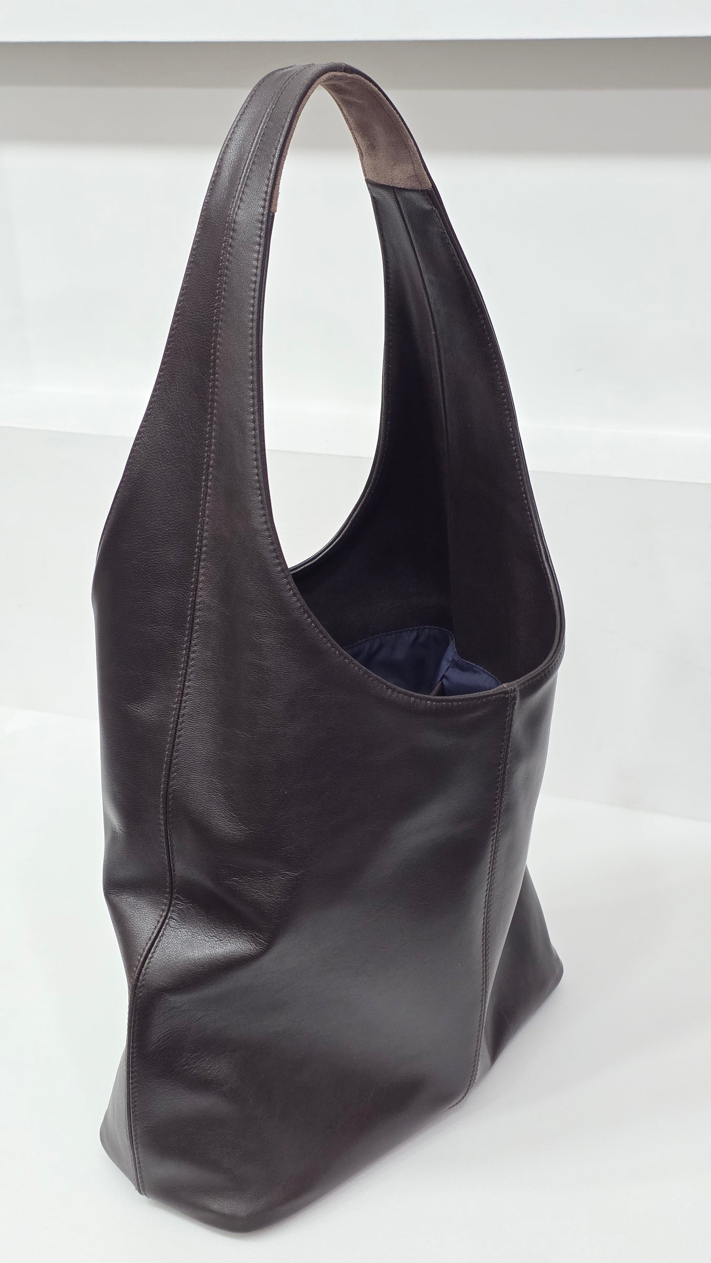 Sleek DarkBrown Classic