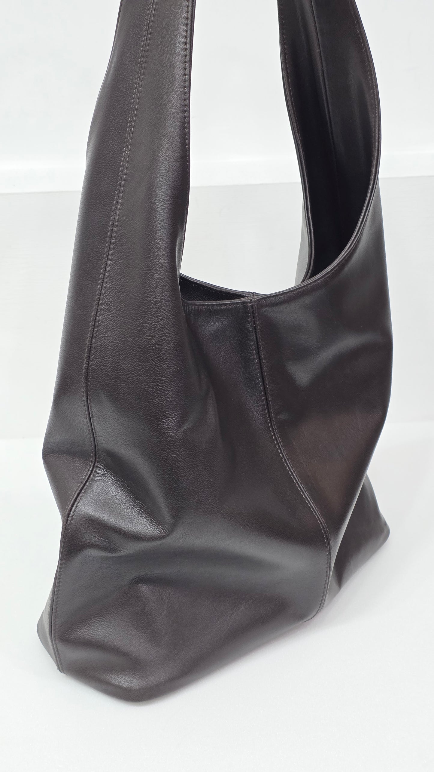 Sleek DarkBrown Classic