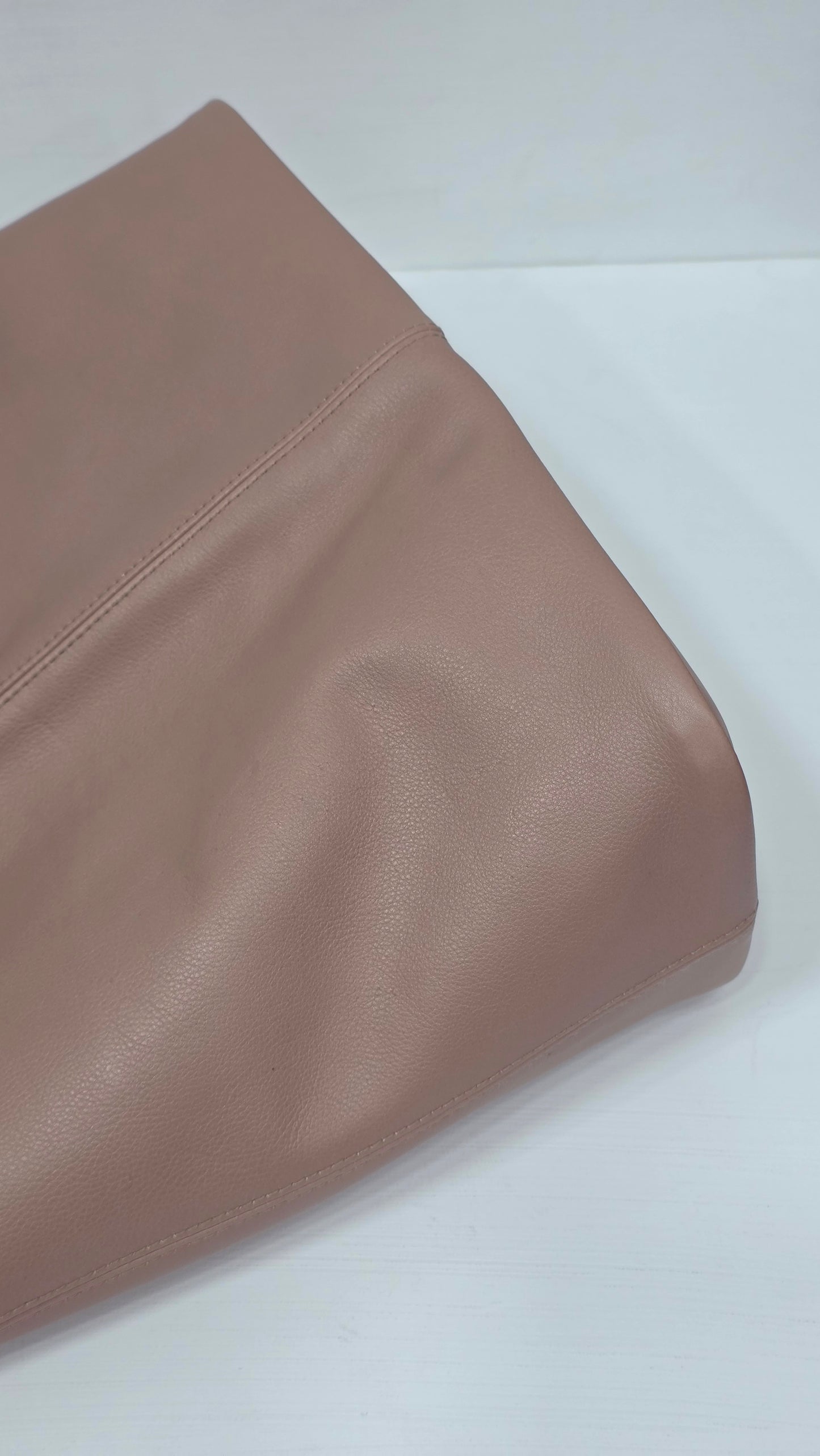 Mocha Cream Mini