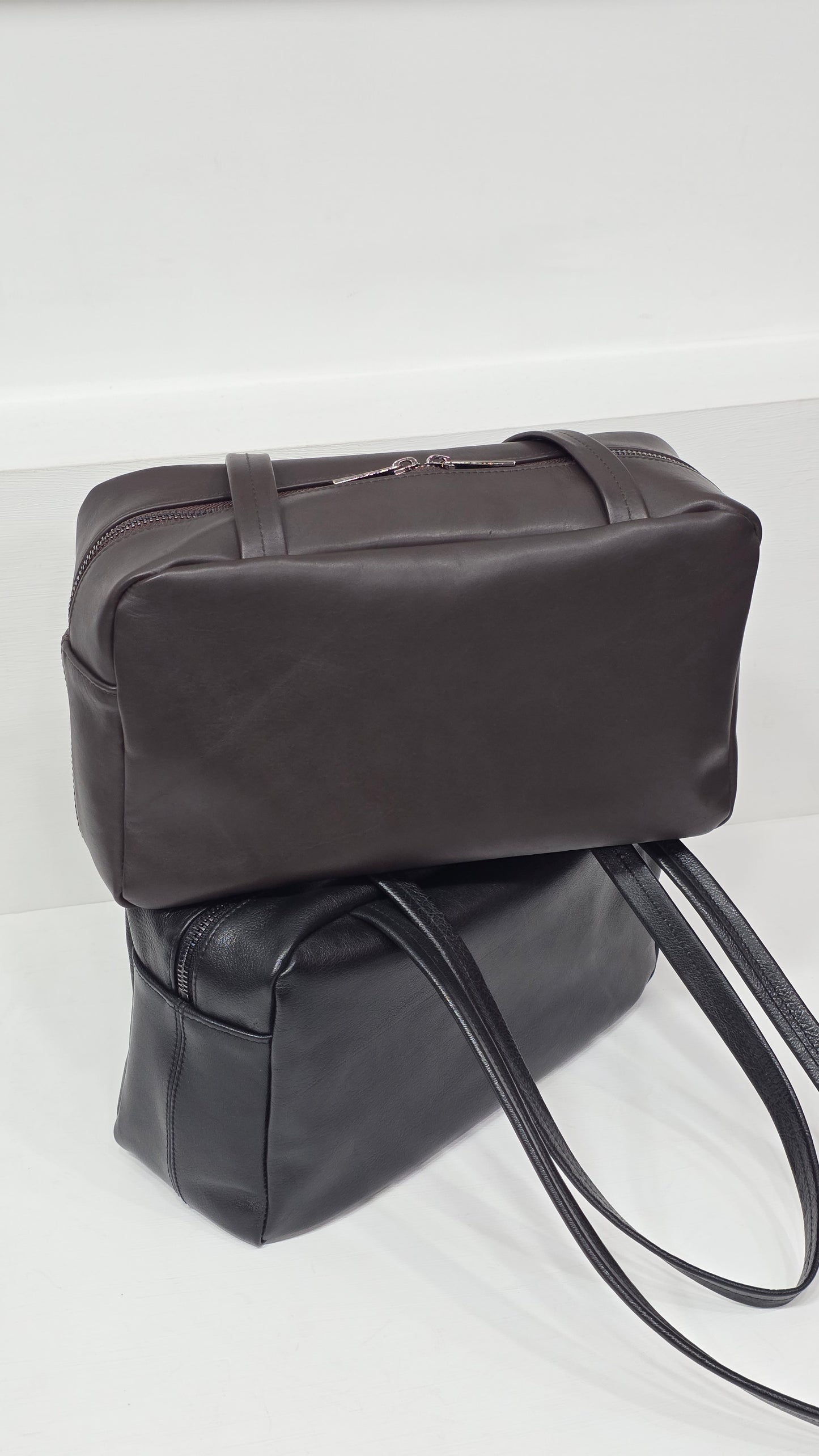 Flat Boston Mini Espresso Calf
