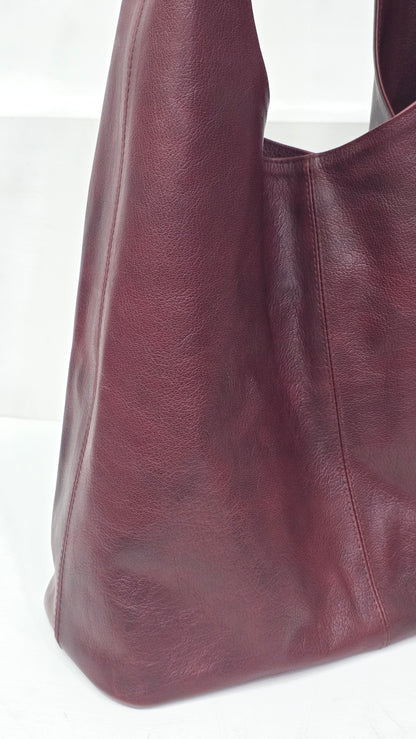 Two tone Burgundy Classic