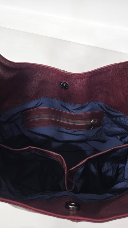 Two tone Burgundy Classic