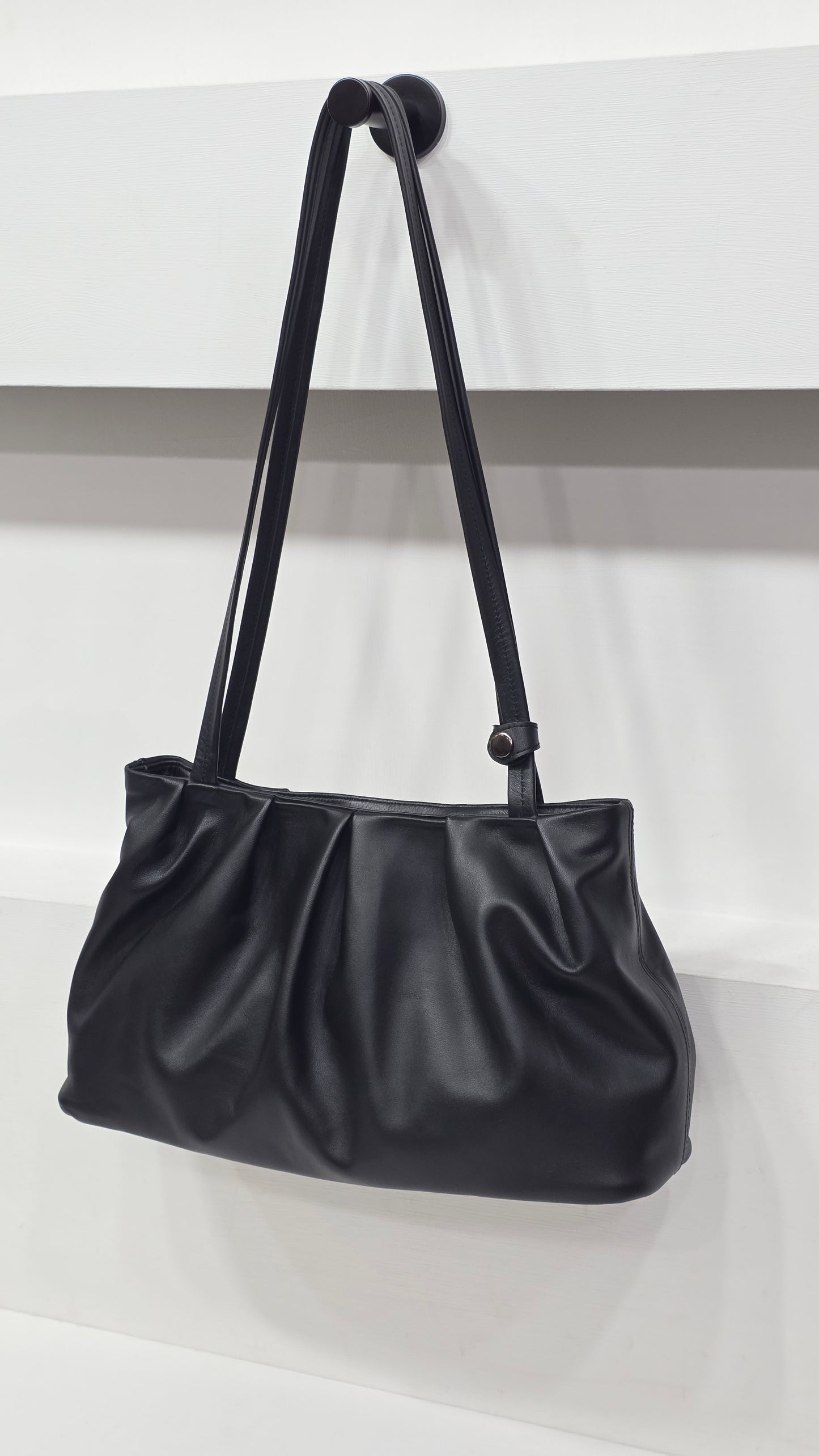 Mandu Bag Black