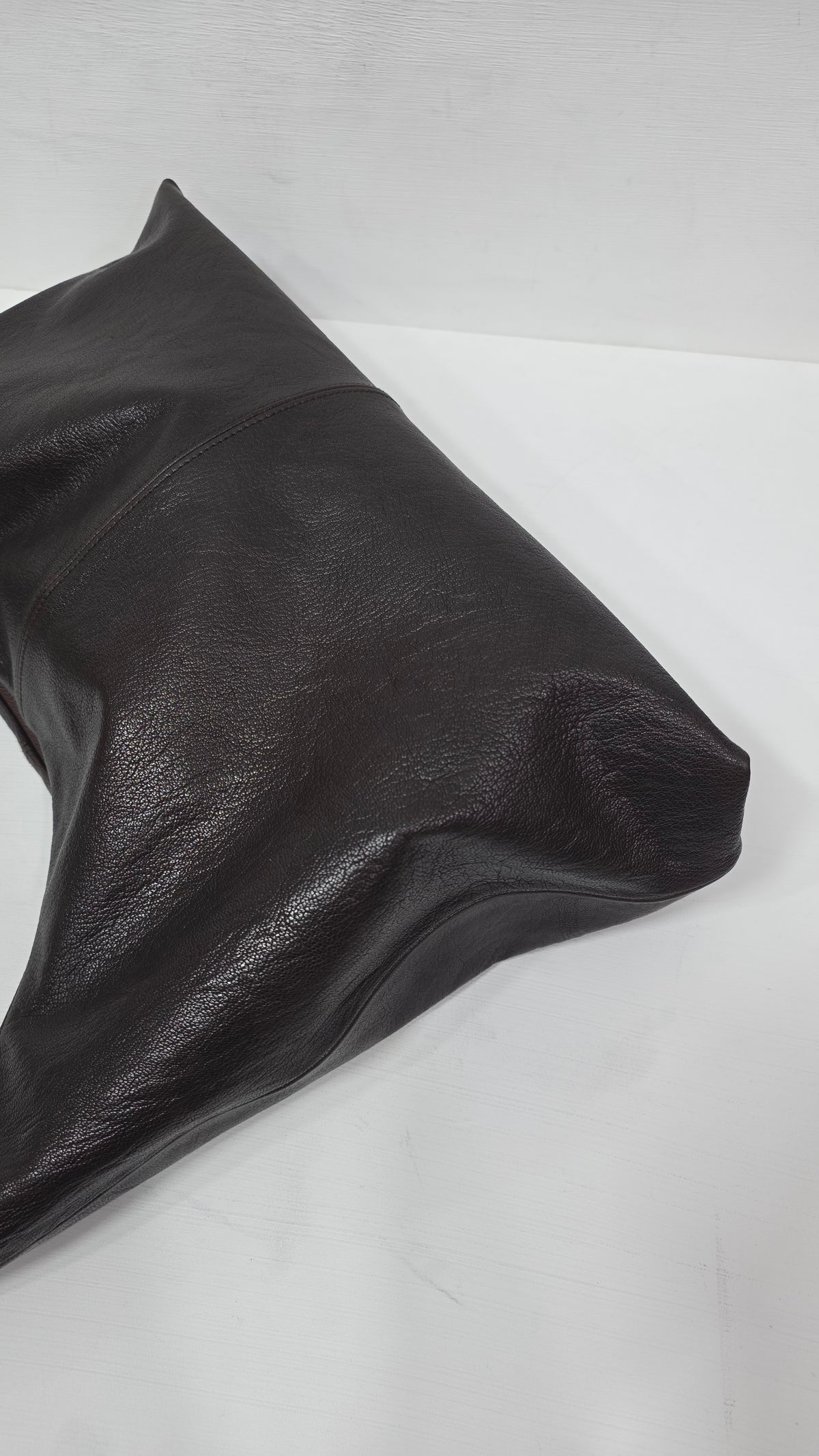 Arc Zip VTG Crystal Dark Brown