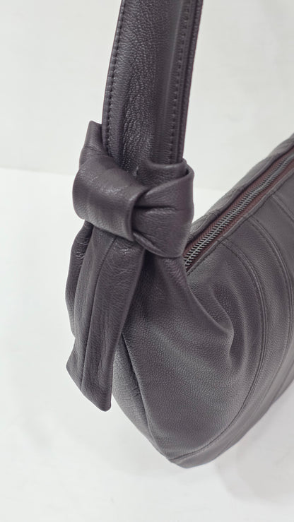 Croissant Medium Smoke Brown