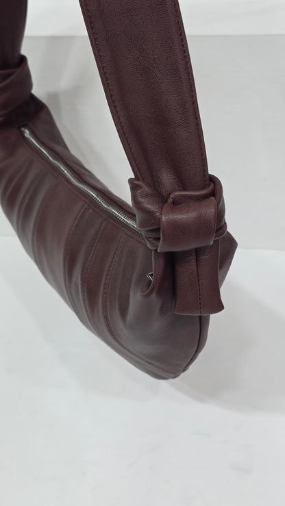 Croissant Medium VTG Middle Brown