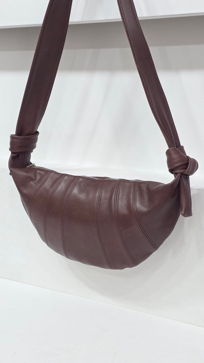 Croissant Medium VTG Middle Brown