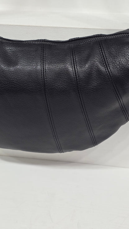 Croissant Large Black
