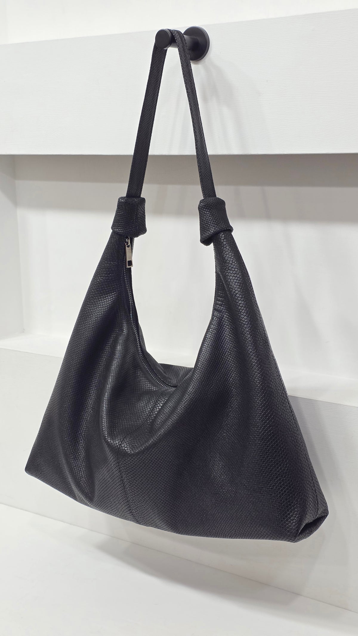 Arc Zip Lizard Black