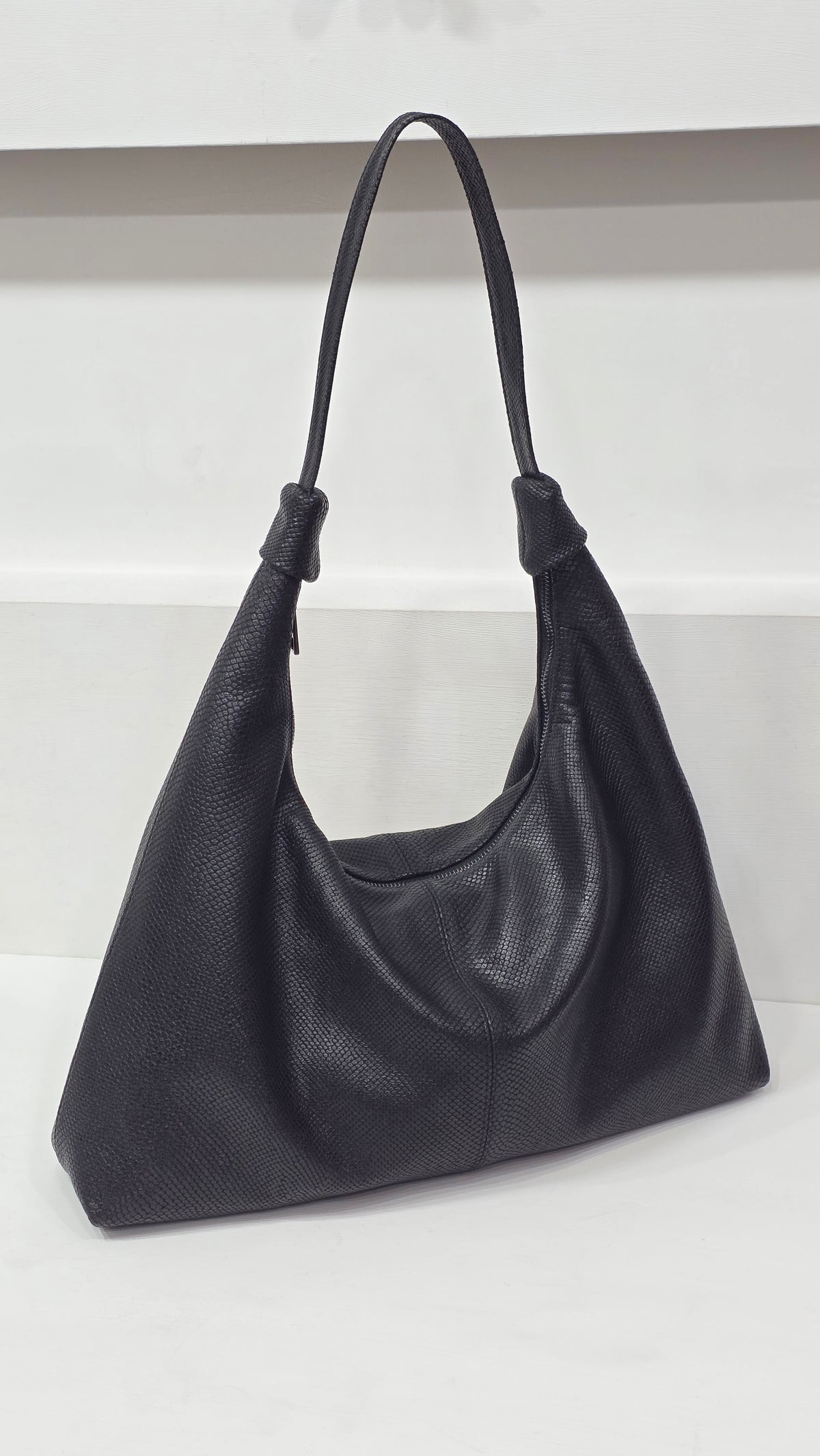 Arc Zip Lizard Black