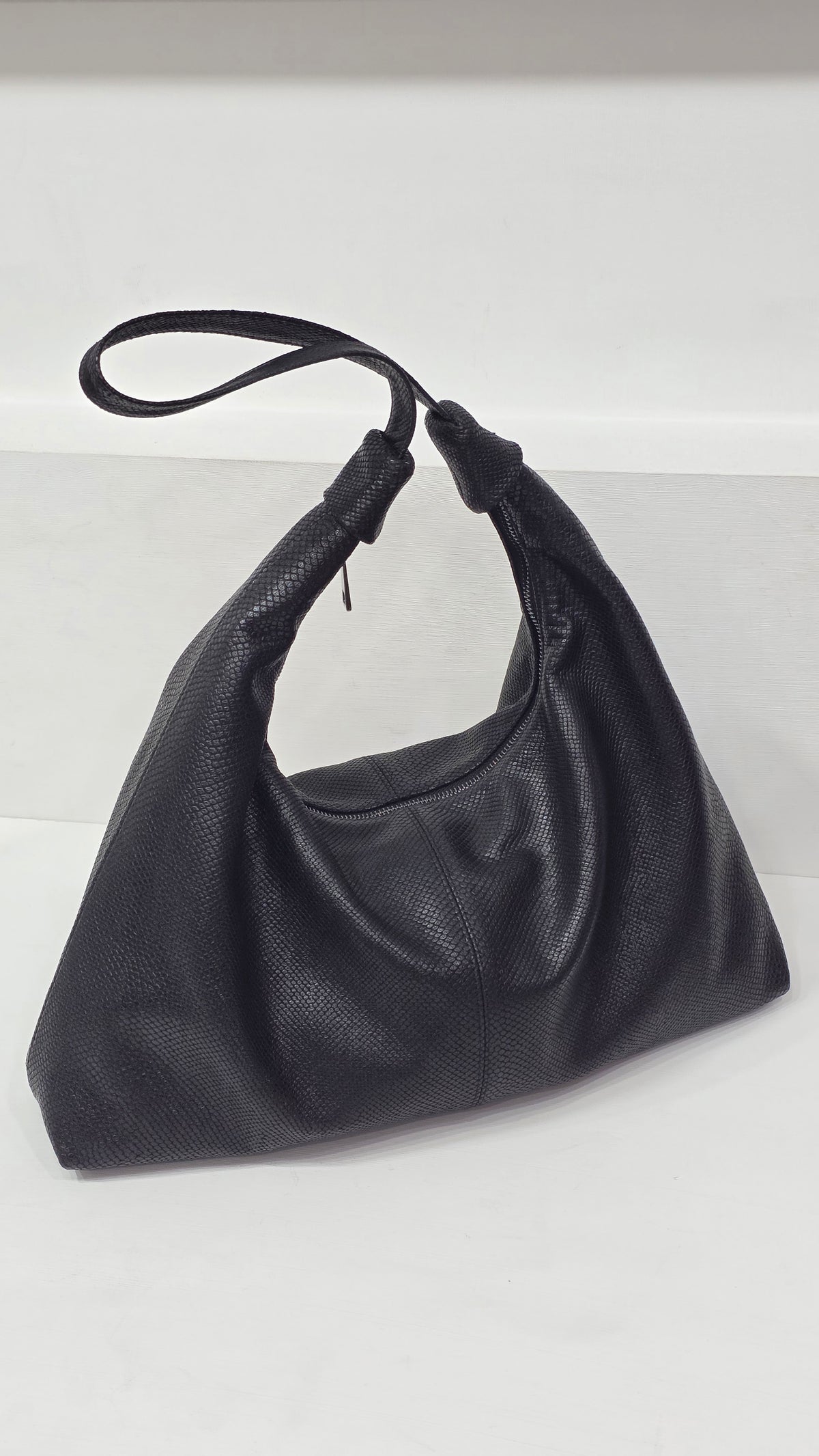 Arc Zip Lizard Black