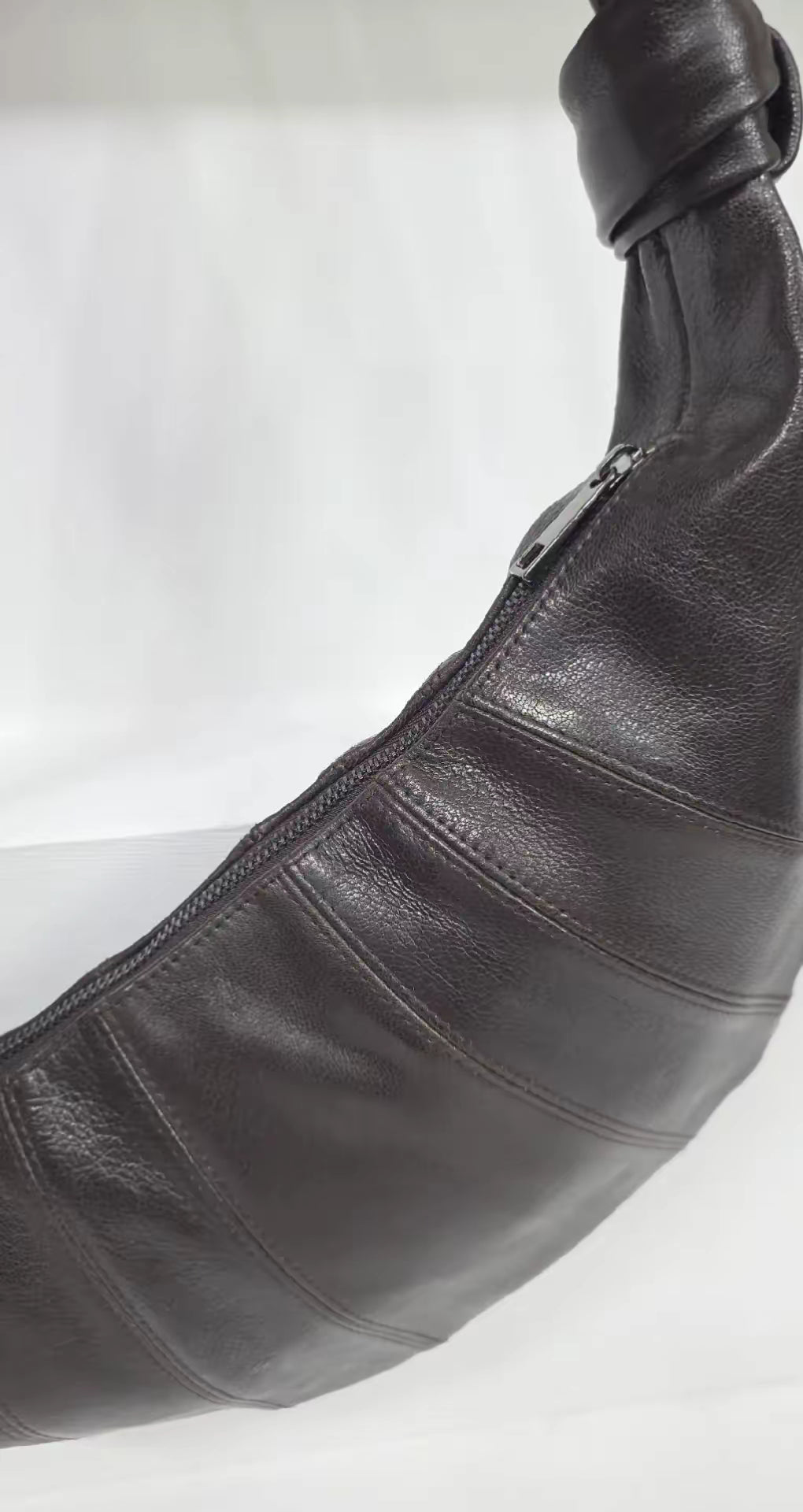 Croissant Medium Dark Brown