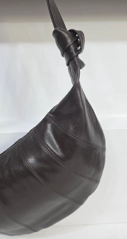 Croissant Large Dark Brown