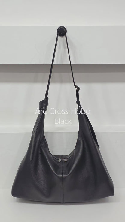 Arc Cross Black