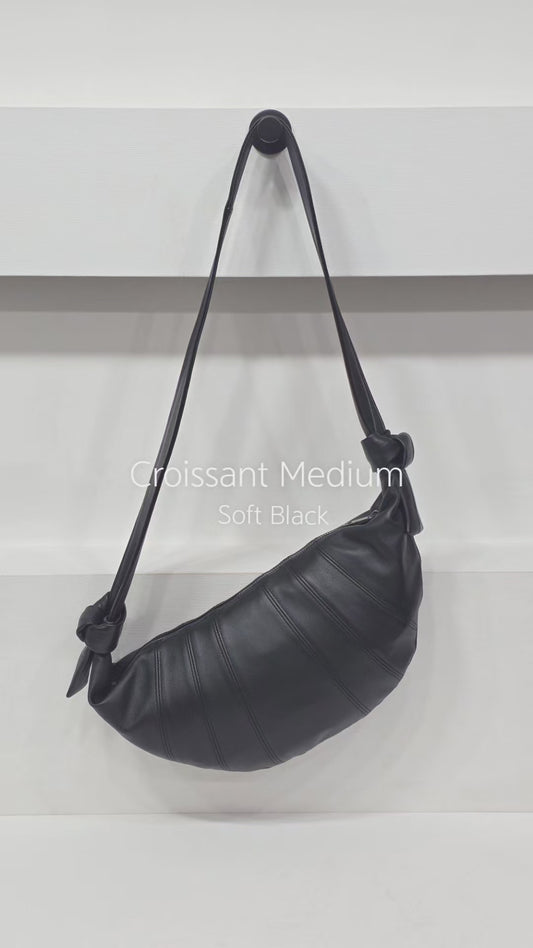 Croissant Medium Soft Black